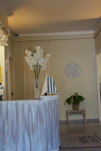 Hôtel Savoy Juan-les-Pins Buitenkant foto